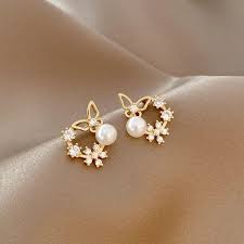 Butterfly Pearl Earring