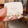Sweetheart flower stud earrings
