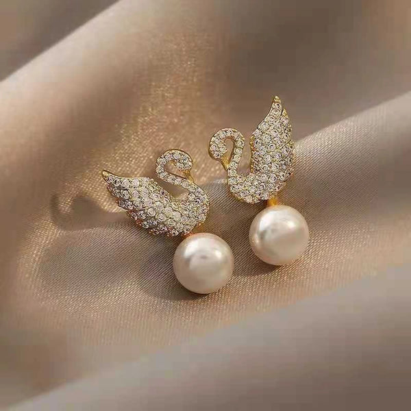 Swan stylish moti earring
