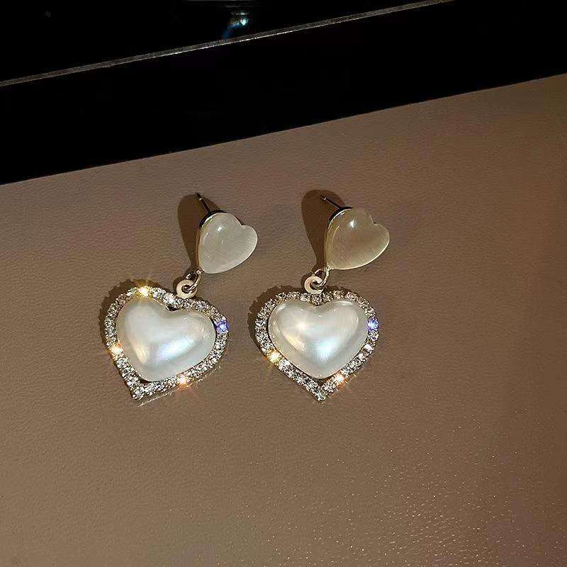 White Heart Crystal Earring