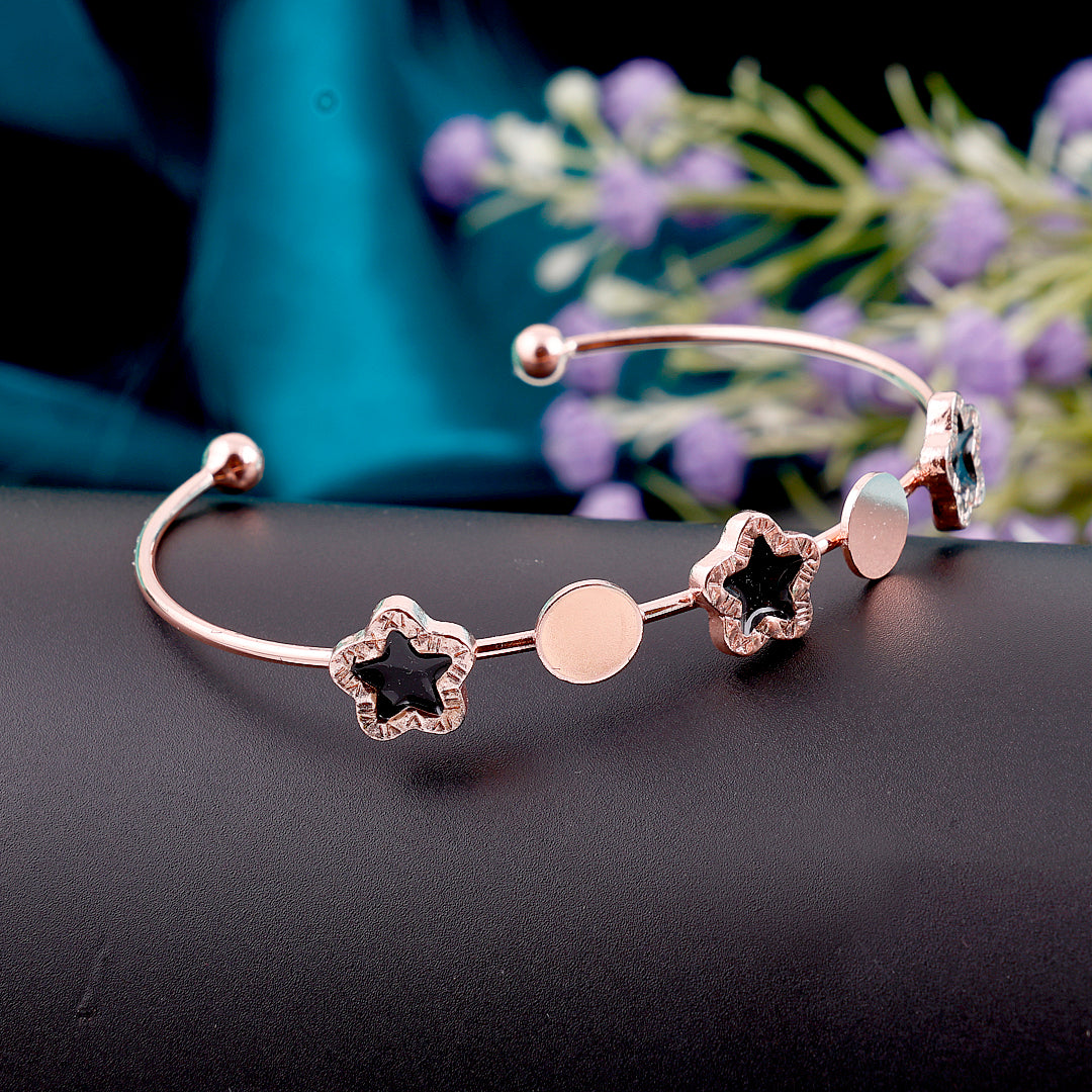 Stylish Rose Gold Star Shape Bracelet