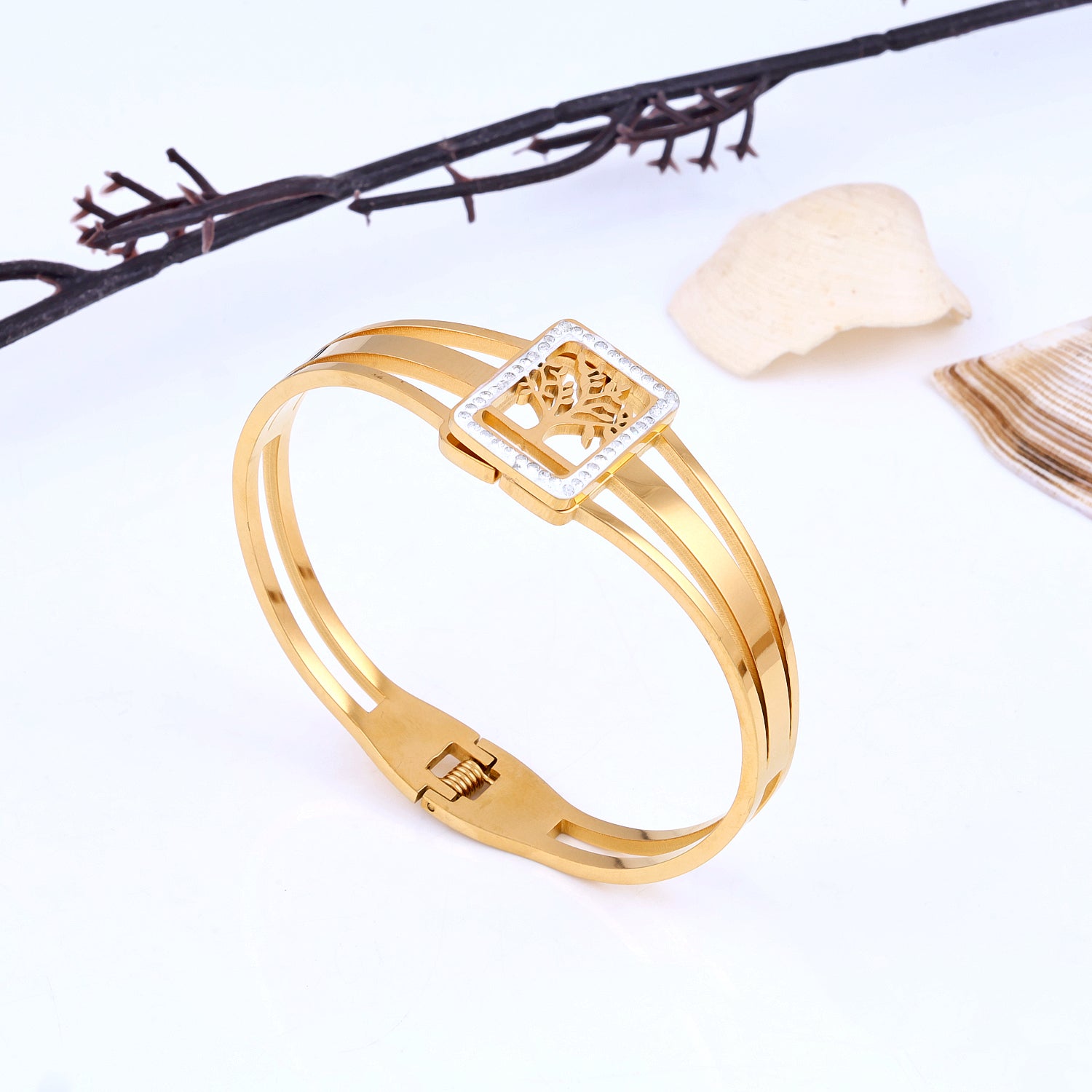 Gold Shiny Tree Of Life Bracelet