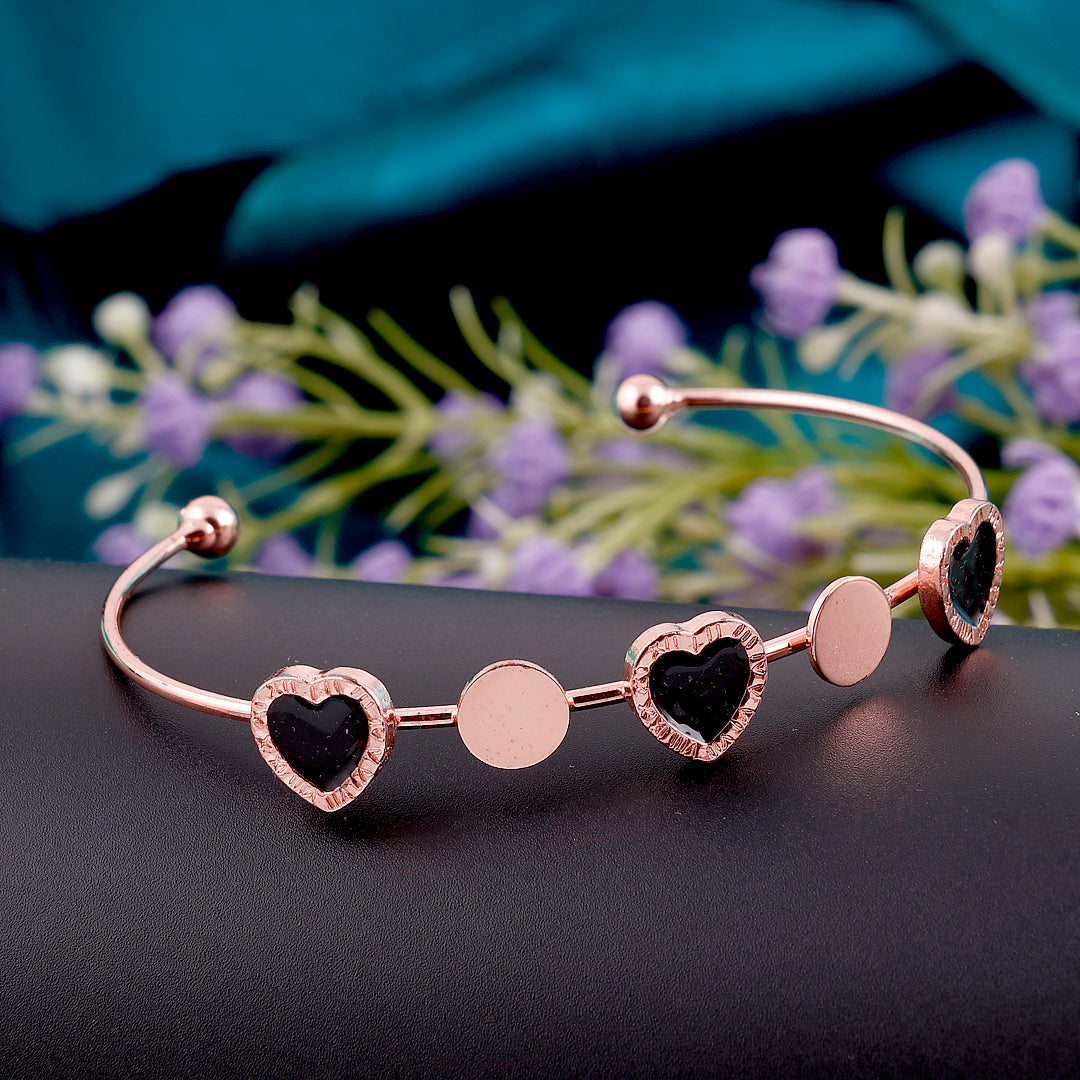 Stylish Rose Gold Heart Shape Bracelet