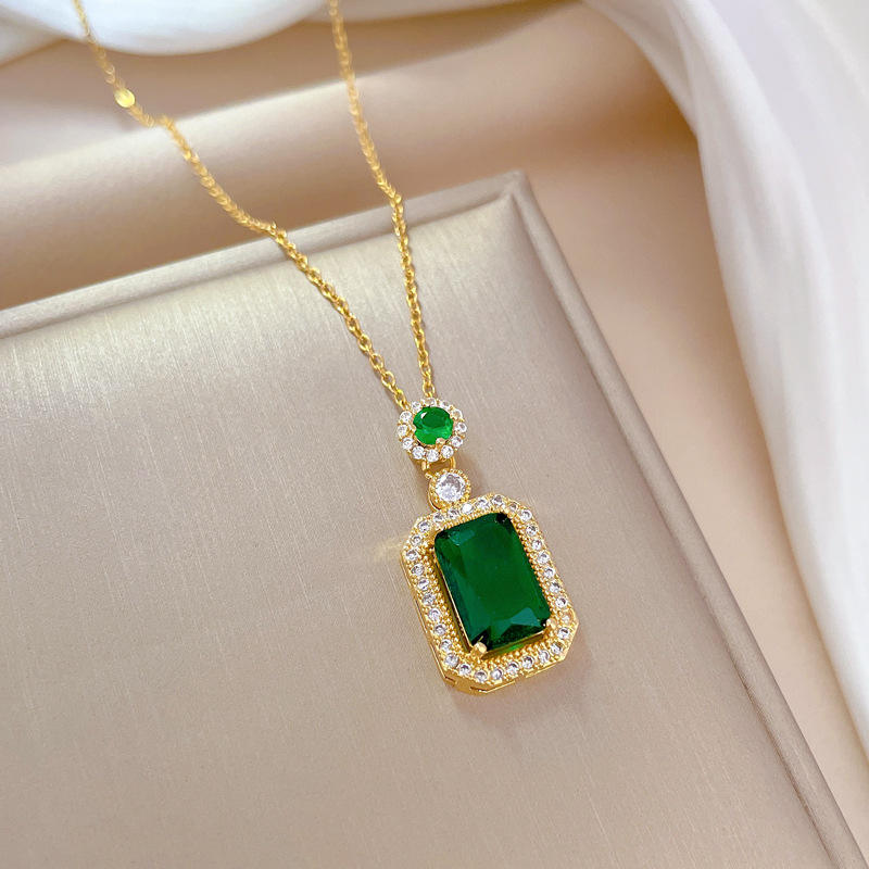 Gold Emerald With Green Stone Necklace